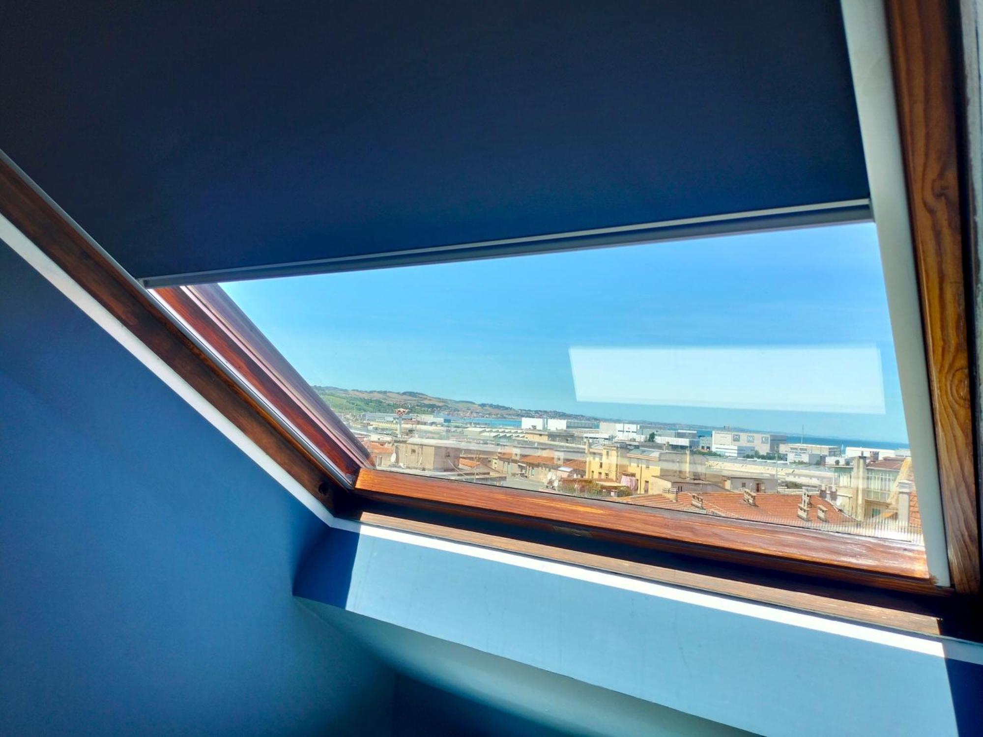 Mansarda Dasy Ancona Exteriér fotografie